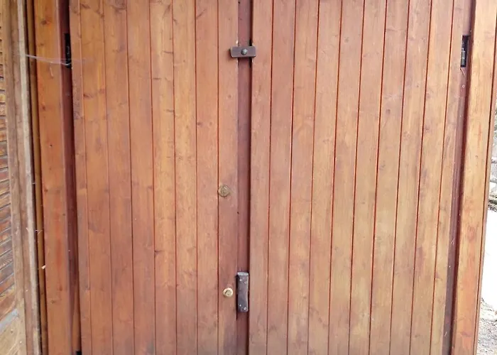 Chalet Refuge-style Mountain View